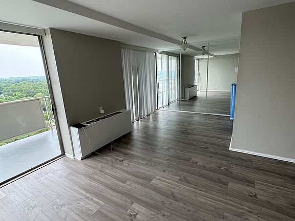 5th image of 301 N Beauregard St APT 1107