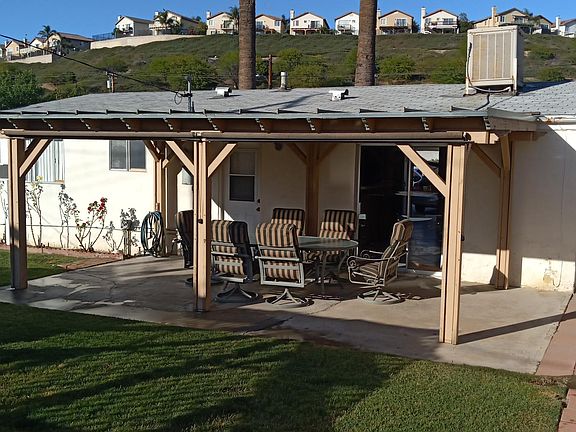 5th image of 27377 Crossglade Ave