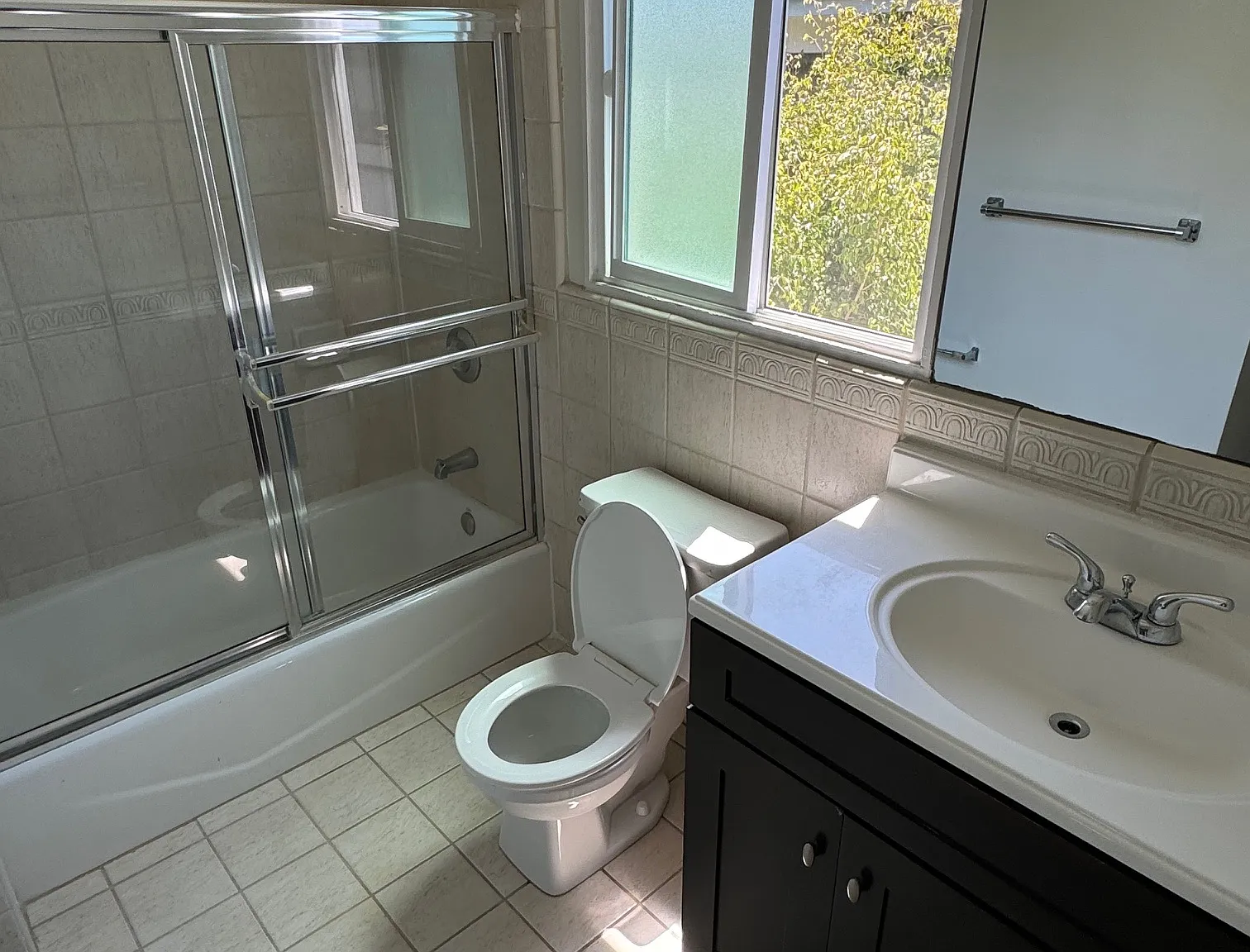 1 bed, 850 sqft, $2,750 — Photo 2