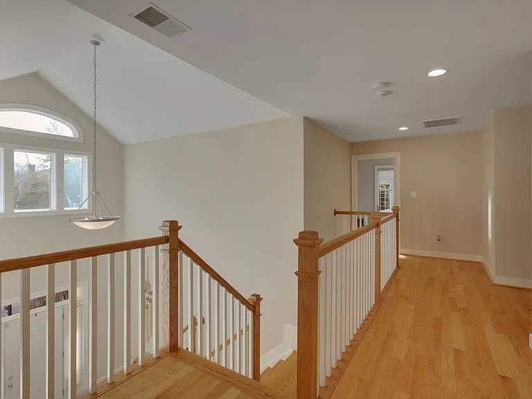 5922 Chesterbrook Rd — Photo 39