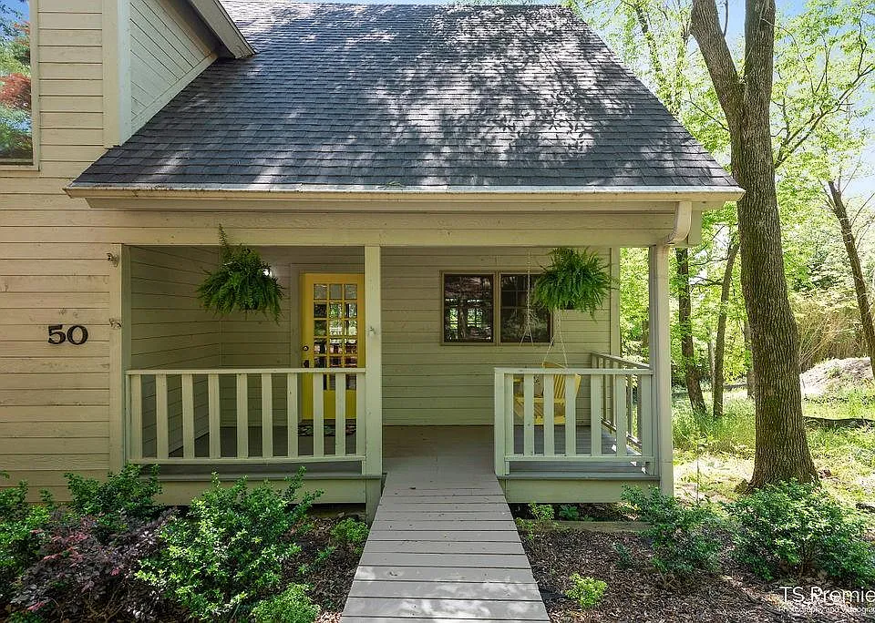 50 N Garvin Dr