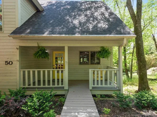 50 N Garvin Dr, Fayetteville, AR 72701