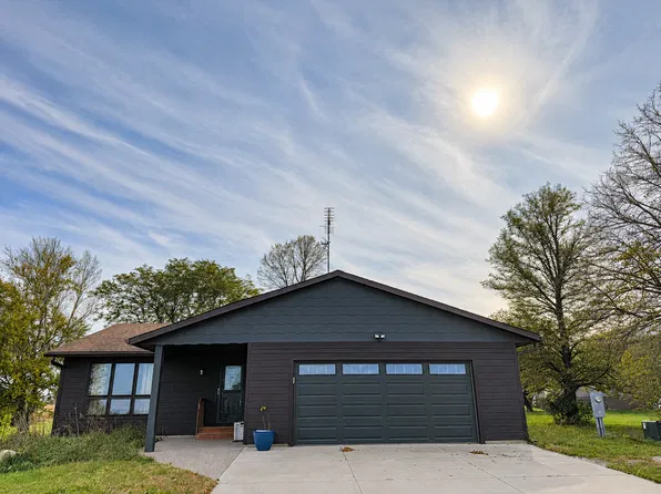 4205 SW 28th St, Owatonna, MN 55060