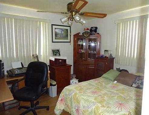 5th image of 1309 Clyde Dr