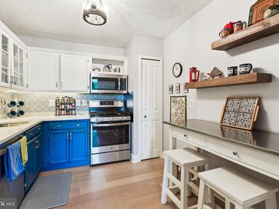 5225 Pooks Hill Rd APT 221S, Bethesda, MD, 20814
