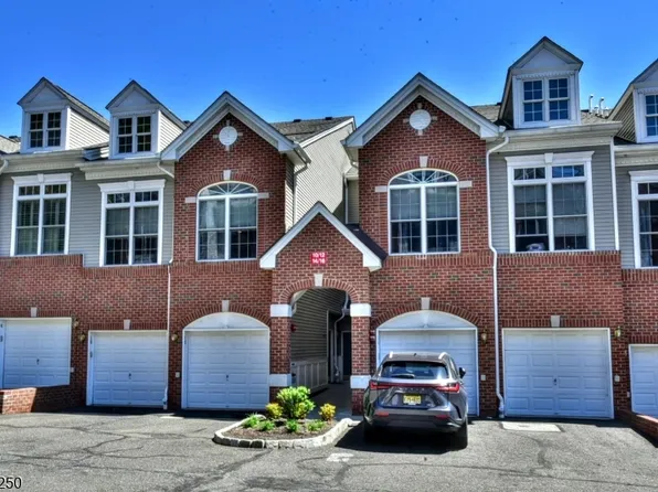 12 De Bruyle Ct, Hawthorne Boro, NJ 07506