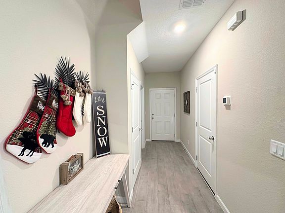 3rd image of 294 Boracay Cir