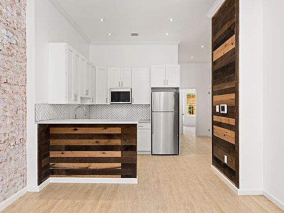 3rd image of 560 Rogers Ave #1