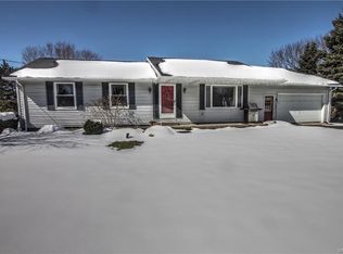 2800 Eldridge Rd, East Aurora, NY 14052