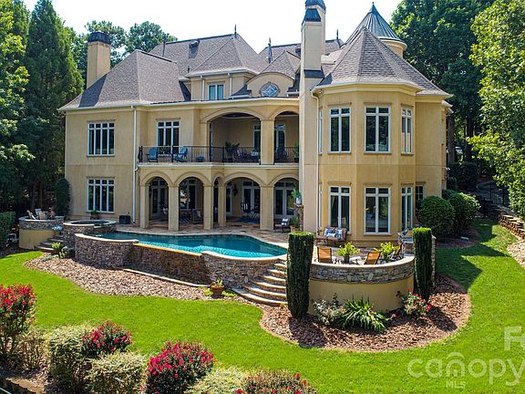 4th image of 14905 McLeary Cir