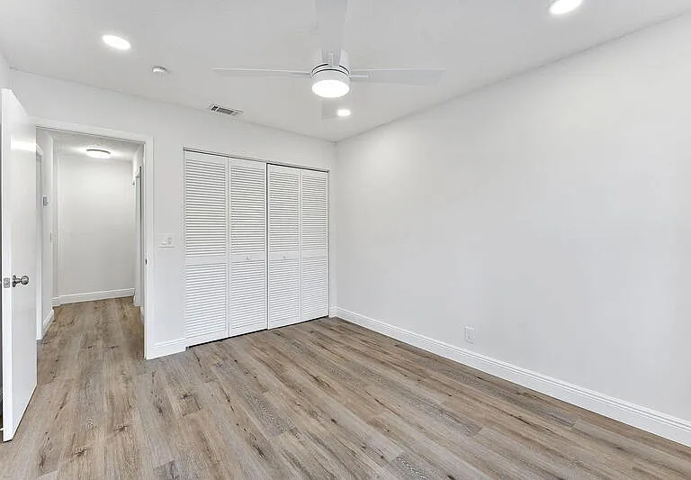9180 Pine Springs Dr — Photo 18