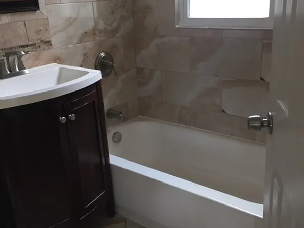 164 West 4th Street image 5 of 7