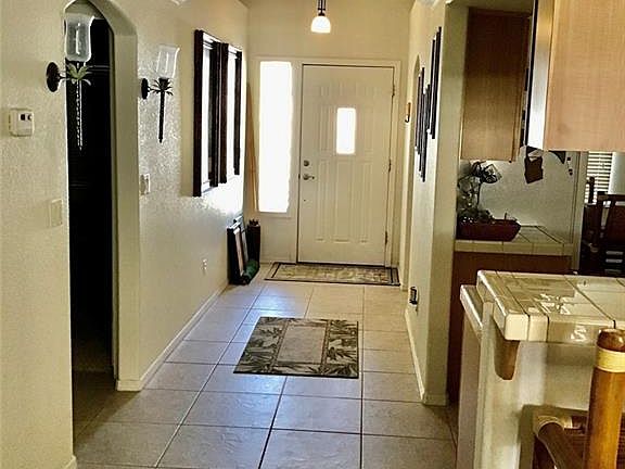 4th image of 3474 Sunlamp Dr