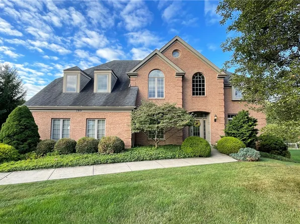 165 Bittersweet Cir, Venetia, PA 15367