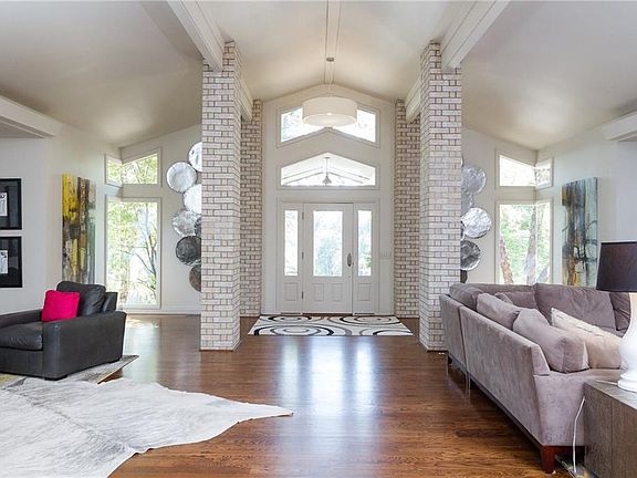 2nd image of 2234 E Whispering Oaks Ln