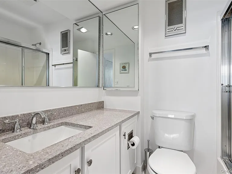 259 Dune Rd #137 — Photo 12