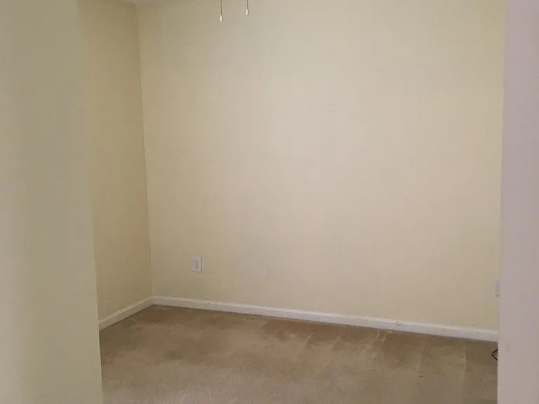 Harrogate Ct — Photo 22