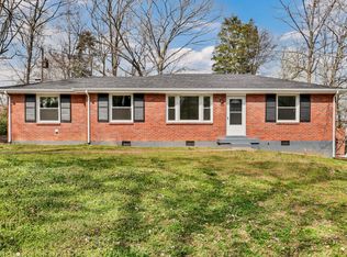 56 Hillsboro Rd, Clarksville, TN 37042