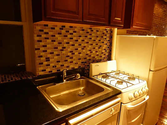 Rented by Charie Properties LLC | media 27