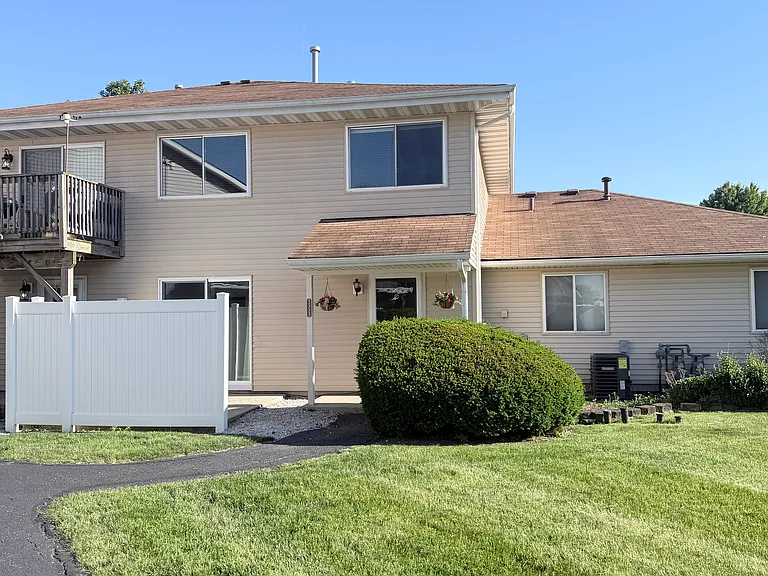 2333 Aster Dr — Photo 14