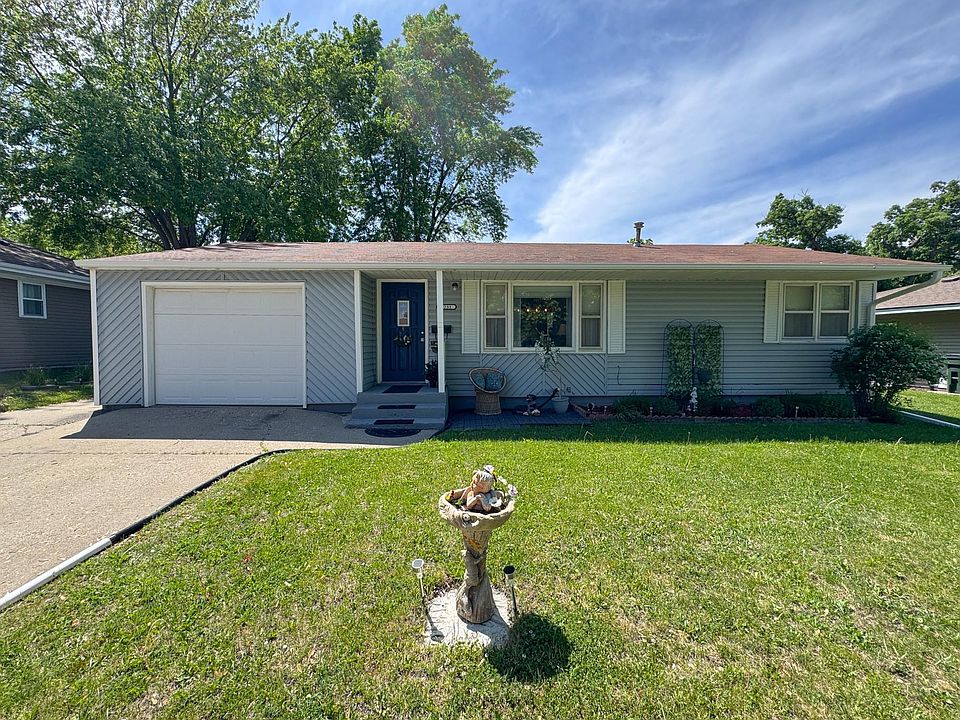 1st image of 1231 N Baird Ave