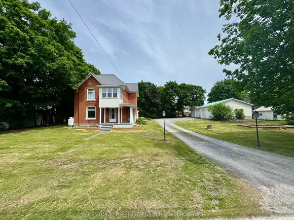 2924 Rutledge Rd, South Frontenac, ON K0H 1V0