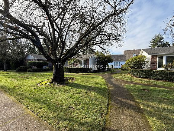 3rd image of 1411 SE 130th Ave #0