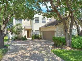 4 Gentlebrook Bnd, The Hills, TX 78738