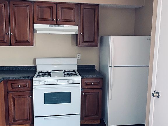 2nd image of 2203 Tabor Ct APT C