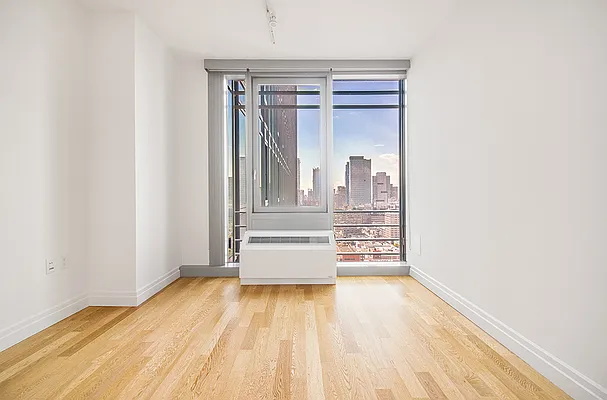 Rented by Mirador Real Estate | media 46