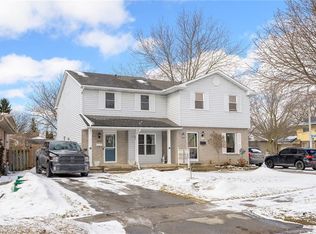 6479 Malibu Dr, Niagara Falls, ON L2H 2W4