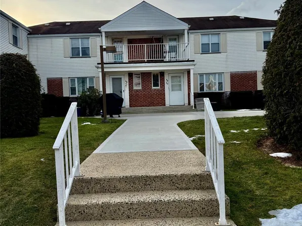68-21A Cloverdale Lane, Oakland Gardens, NY 11364