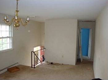 2nd image of 4511 Hamilton Dr