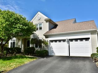 8 Little Doe Run, Oak Ridge, NJ 07438