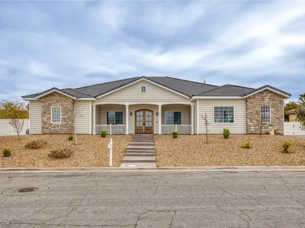 271 E Longacres Dr, Henderson, NV 89015