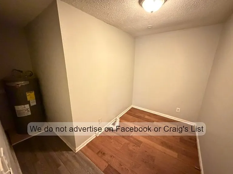 2721 Daly Ave — Photo 4