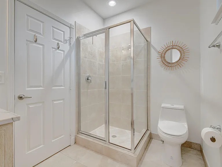 21 Oceanview Dr #C — Photo 31