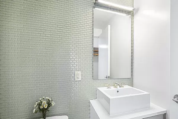 Rented by Vector New York, LLC | media 5