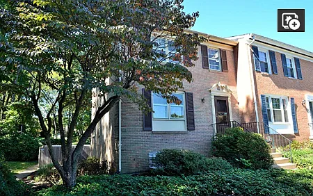 2832 Lafora Ct