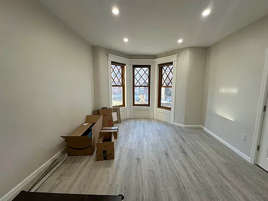 Rented by Corcoran | media 2