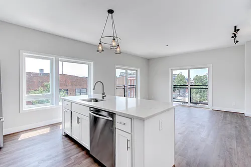 Floor plan 207