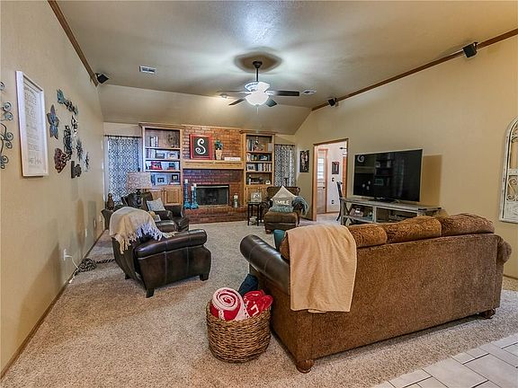 5th image of 13117 Boxwood Ct