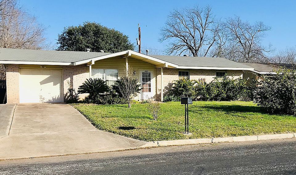 1st image of 4063 Tallulah Dr