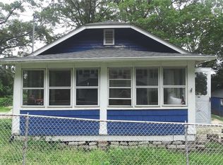 10 Beverly Rd, Glen Cove, NY 11542