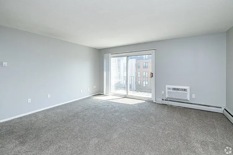 Blooming Meadows South — Photo 15