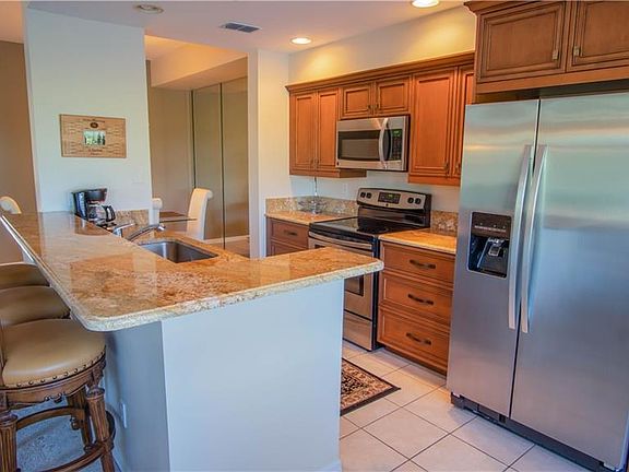 3rd image of 7595 Arbor Lakes Ct APT 636