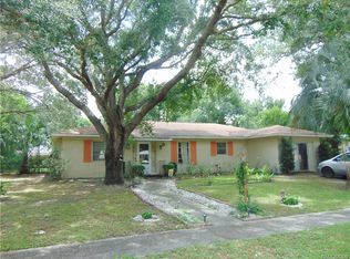9041 N Golfview Dr, Citrus Springs, FL 34434