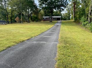 954 Shirley Ann Trl, Hixson, TN 37343