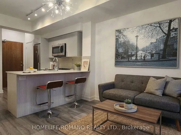 385 Osler St #411 — Photo 5