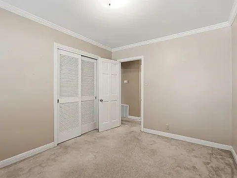 6700 Evergreen Dr Photo 1